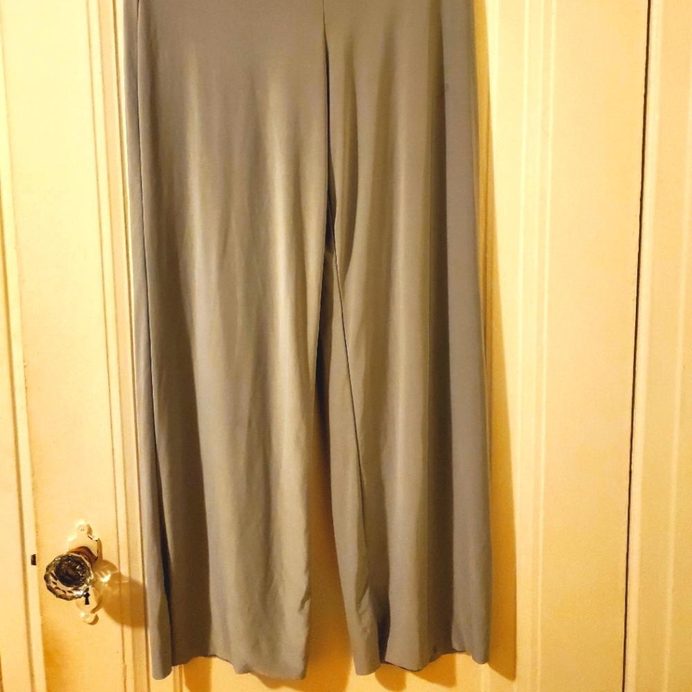 Grey wide leg pants